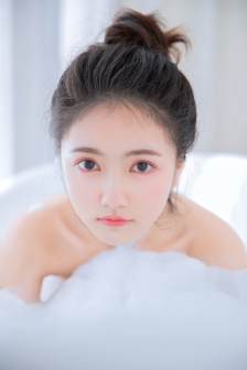 可疑的美容院全集无删除